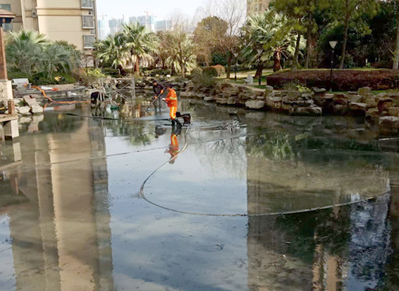 沈丘景观池淤泥清理